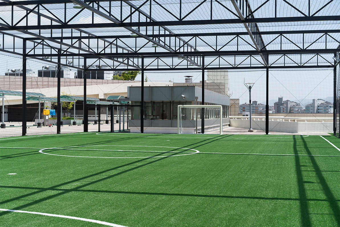 대구 에프에이필드 율하점