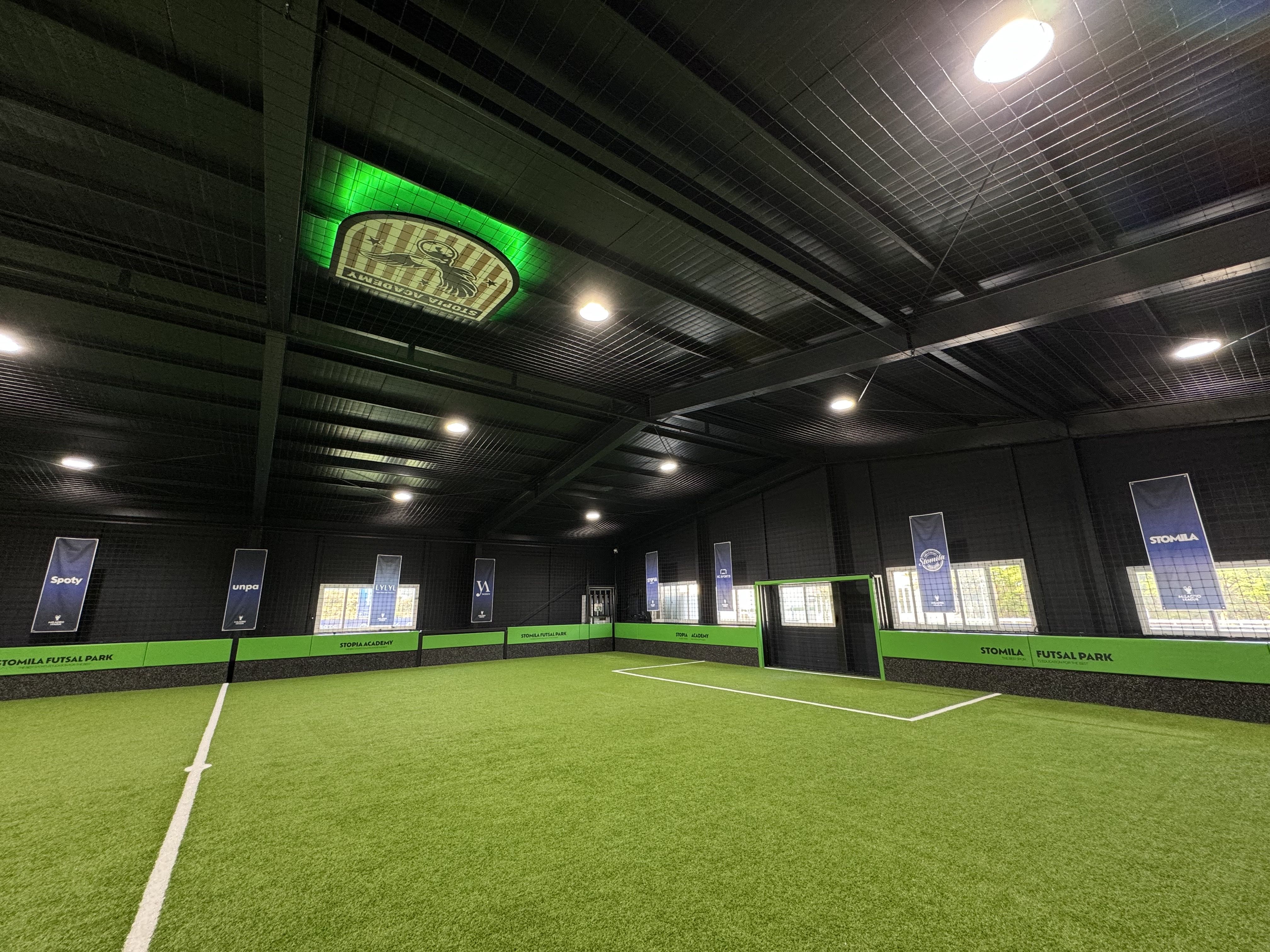 성남 스토피아 아카데미 풋살장