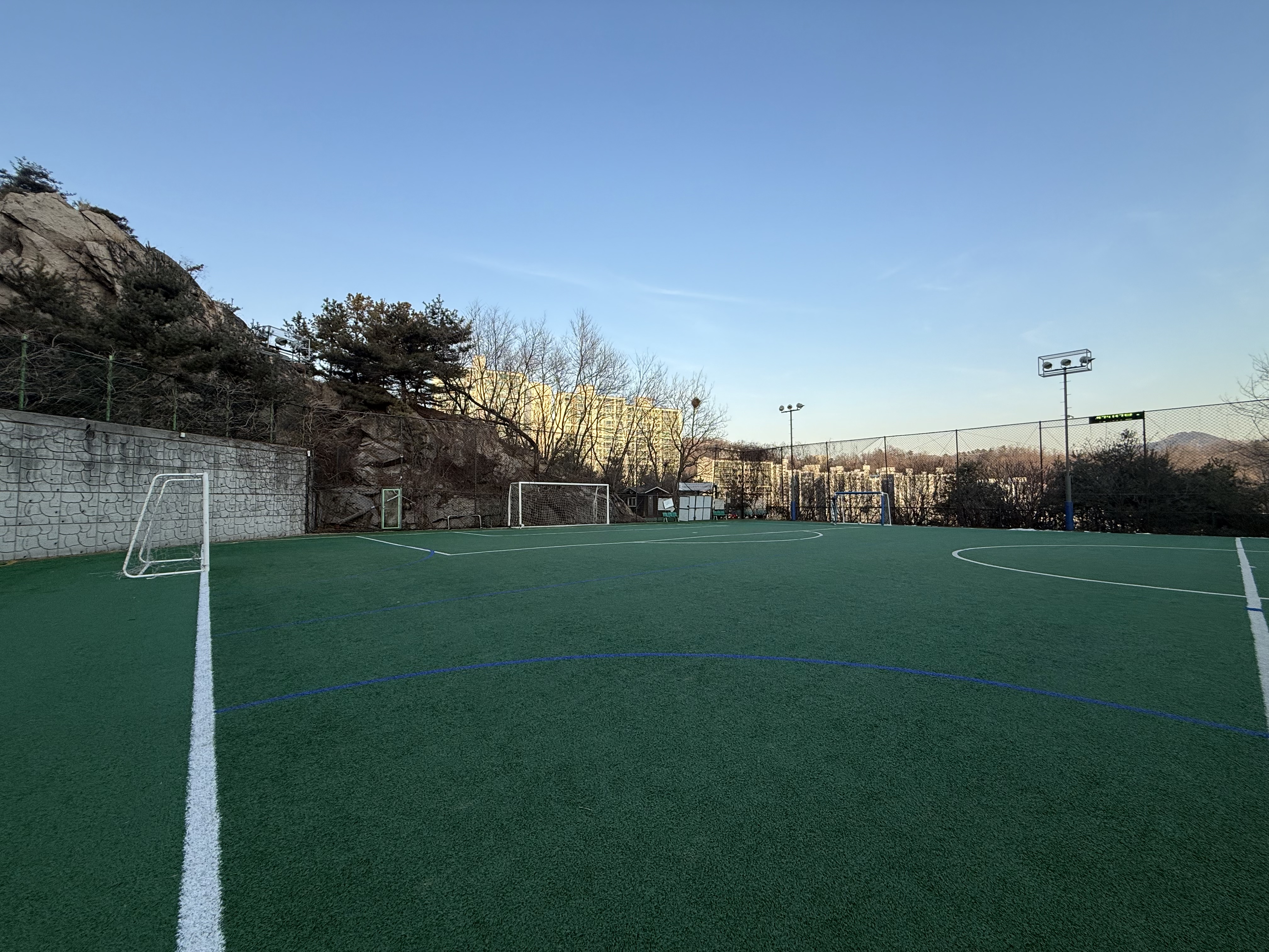 서울 서대문 돌산구장