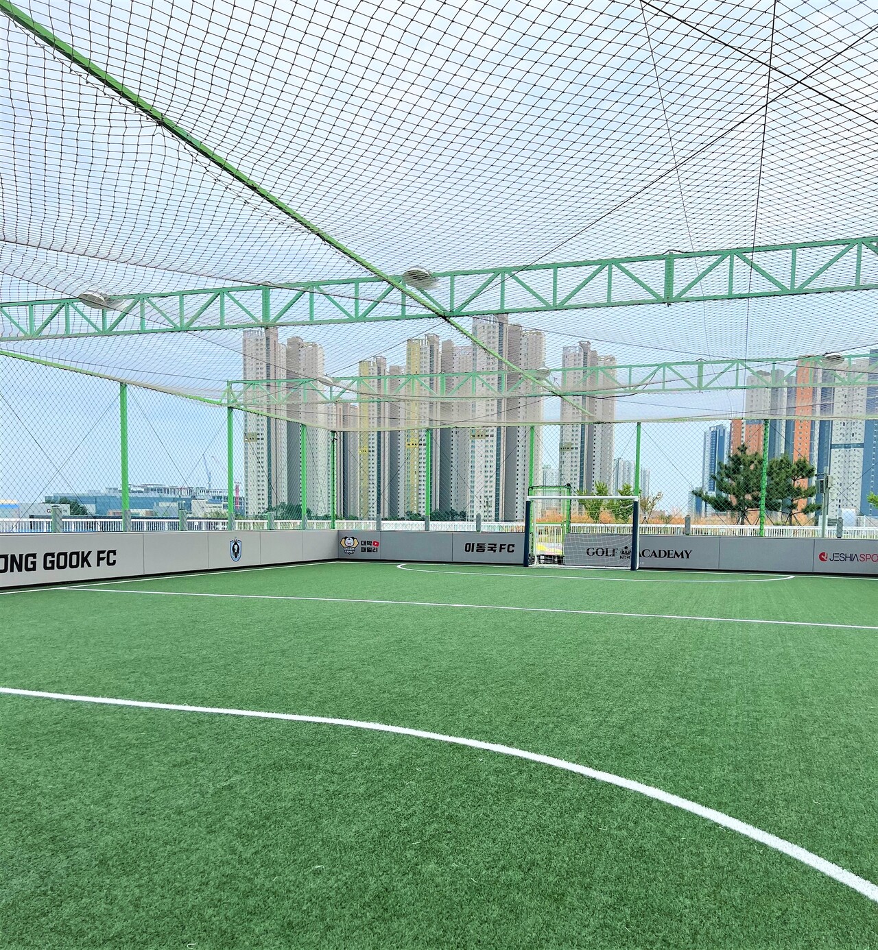인천 송도 트리플 스트리트 풋살장