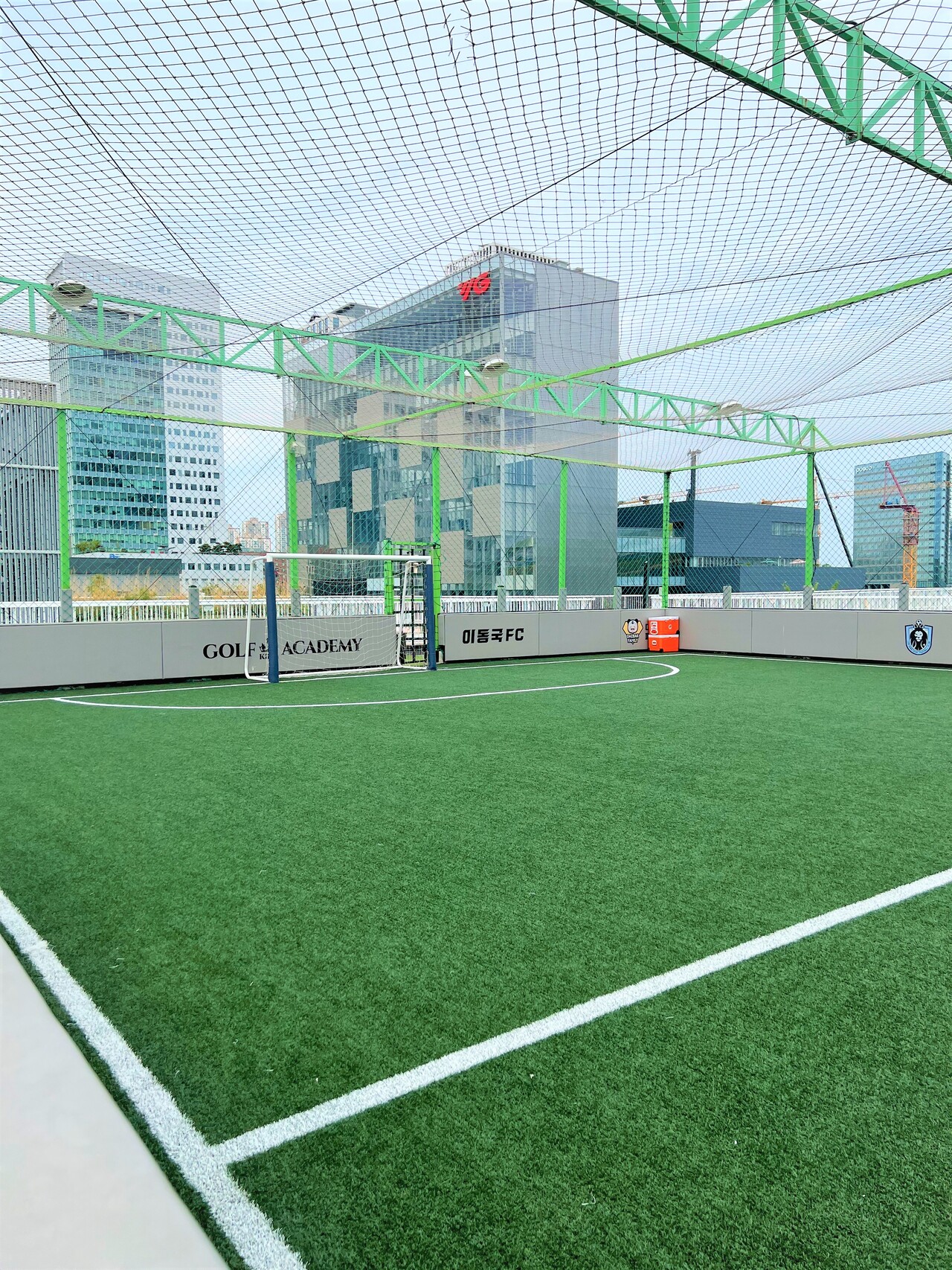 인천 송도 트리플 스트리트 풋살장